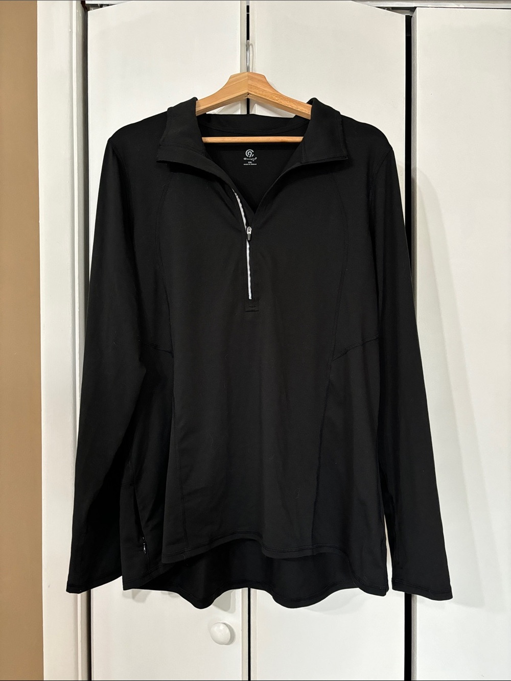 Champion Black Quarter-Zip Performance long sleeve shirt